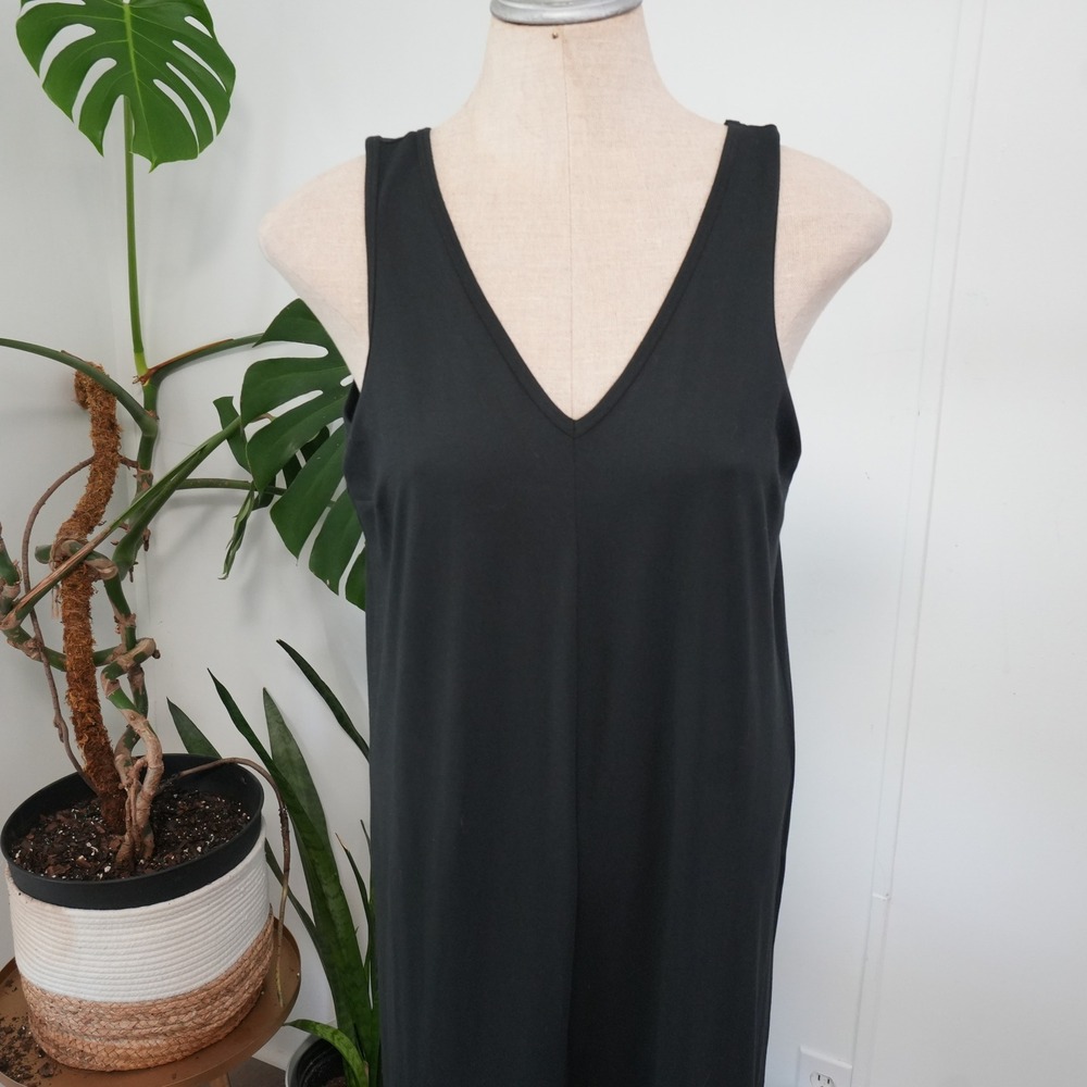 Varley Jumpsuit Womens Small Black V-Neck Sleeveless Wide Leg Loungewear Pocket - Picture 2 of 9